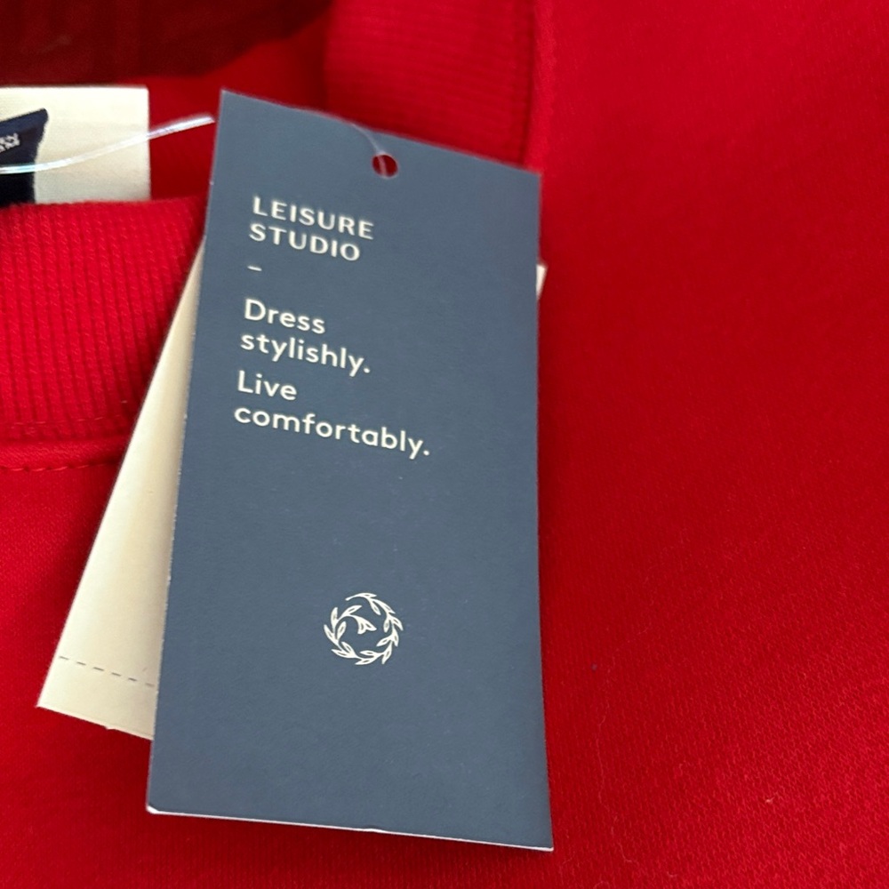 Merry Red Holiday Sweater NEW XS Sweatshirt White Appliqué Universal Thread Crew - Picture 2 of 6